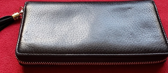 GUCCI Clutch Soho Leather Zip Around Wallet - Picture 2 of 4
